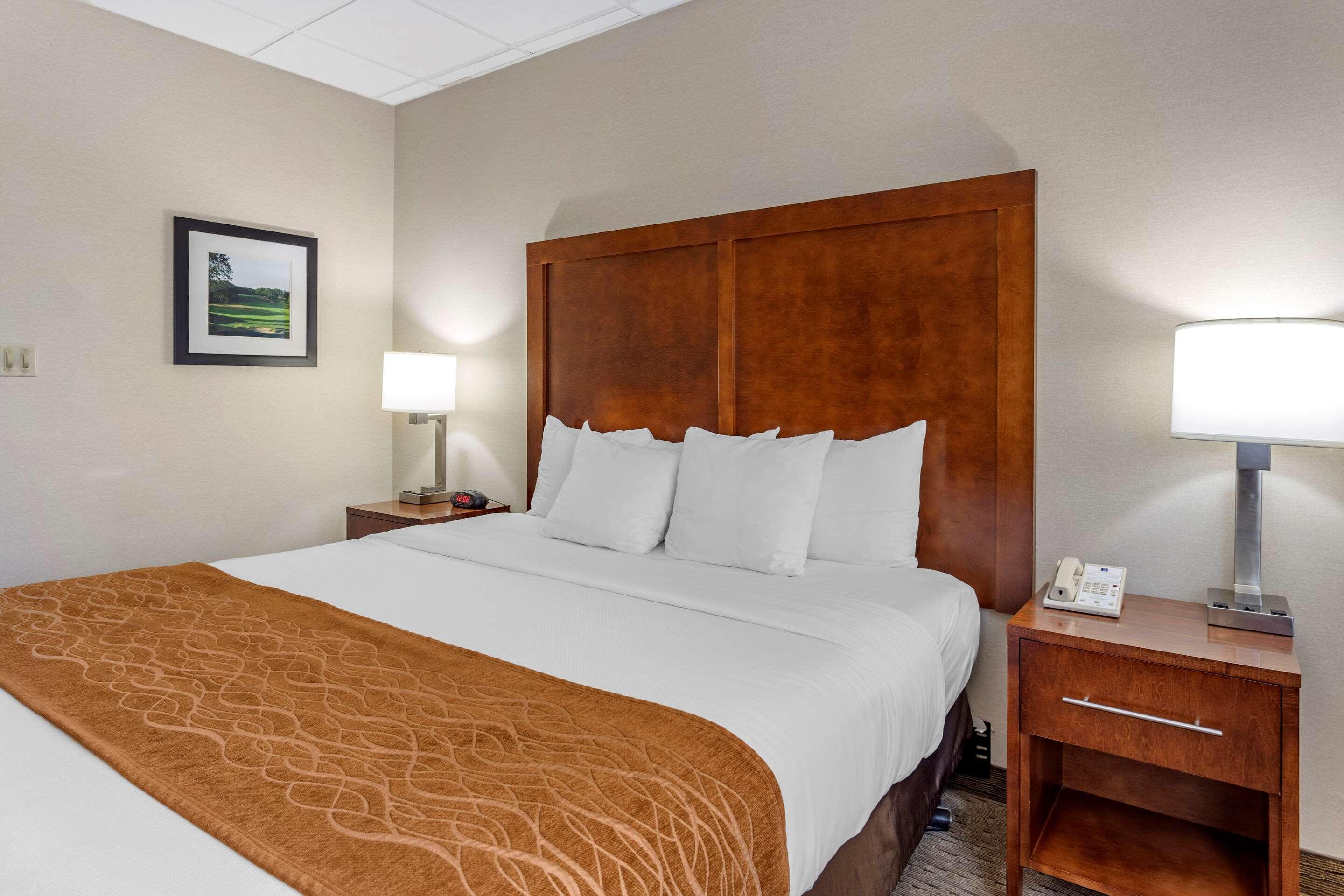 Comfort Inn Syosset-Long Island Extérieur photo
