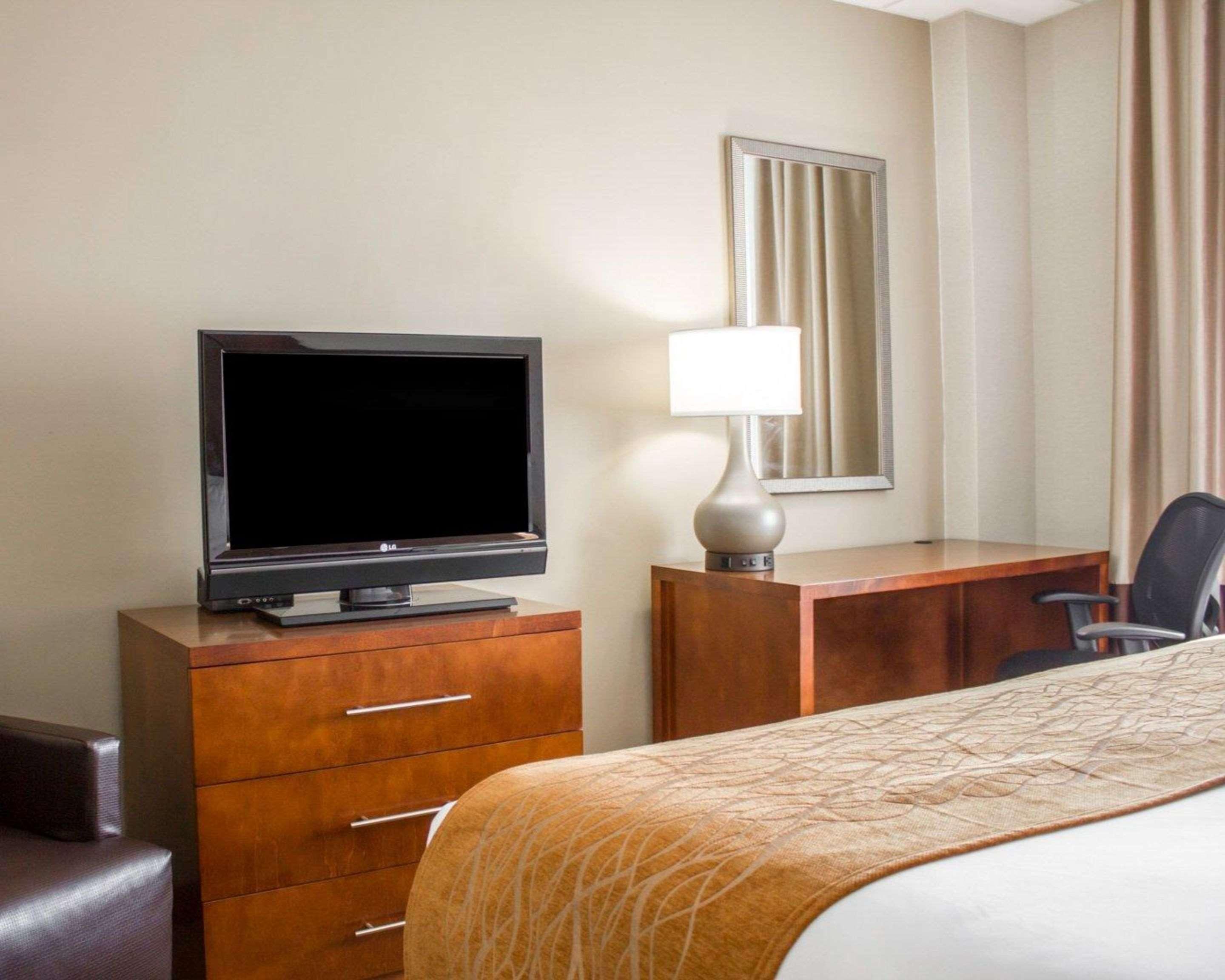 Comfort Inn Syosset-Long Island Extérieur photo