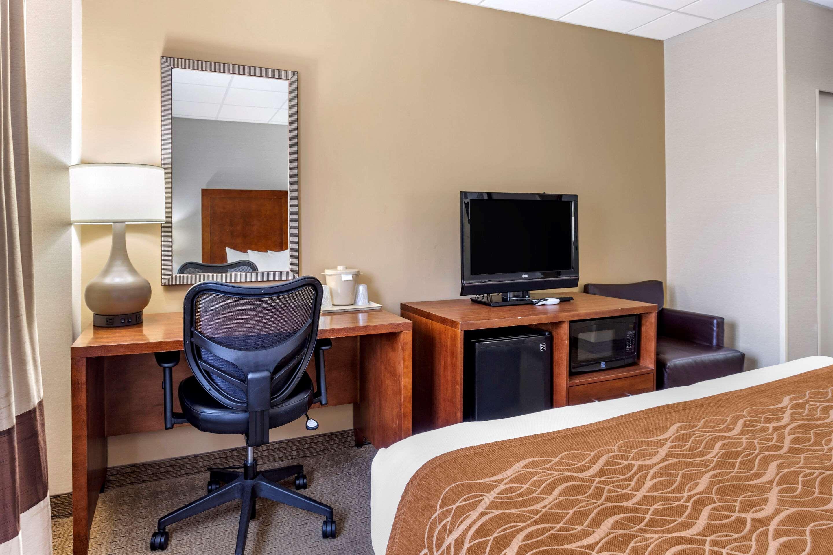 Comfort Inn Syosset-Long Island Extérieur photo