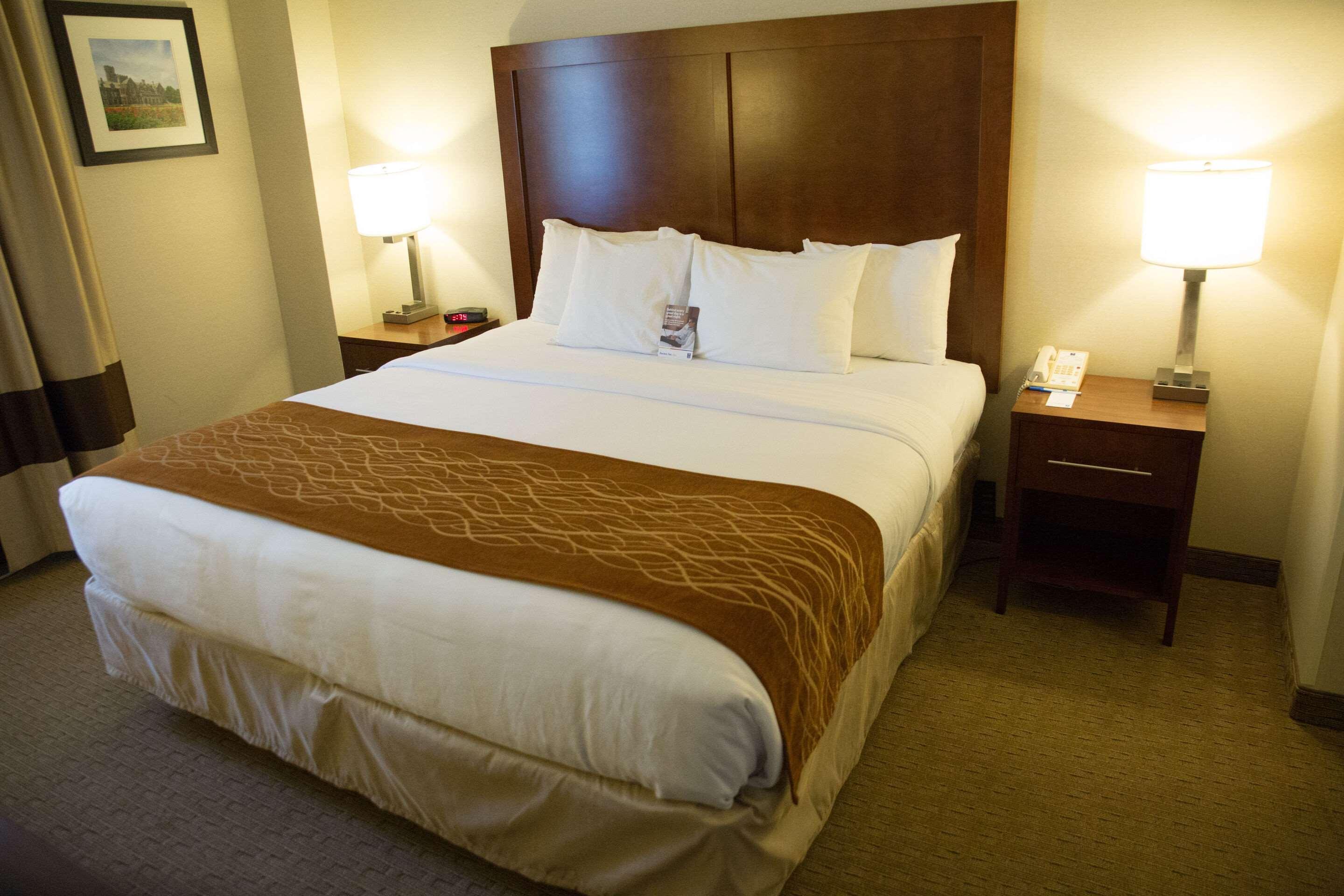 Comfort Inn Syosset-Long Island Extérieur photo