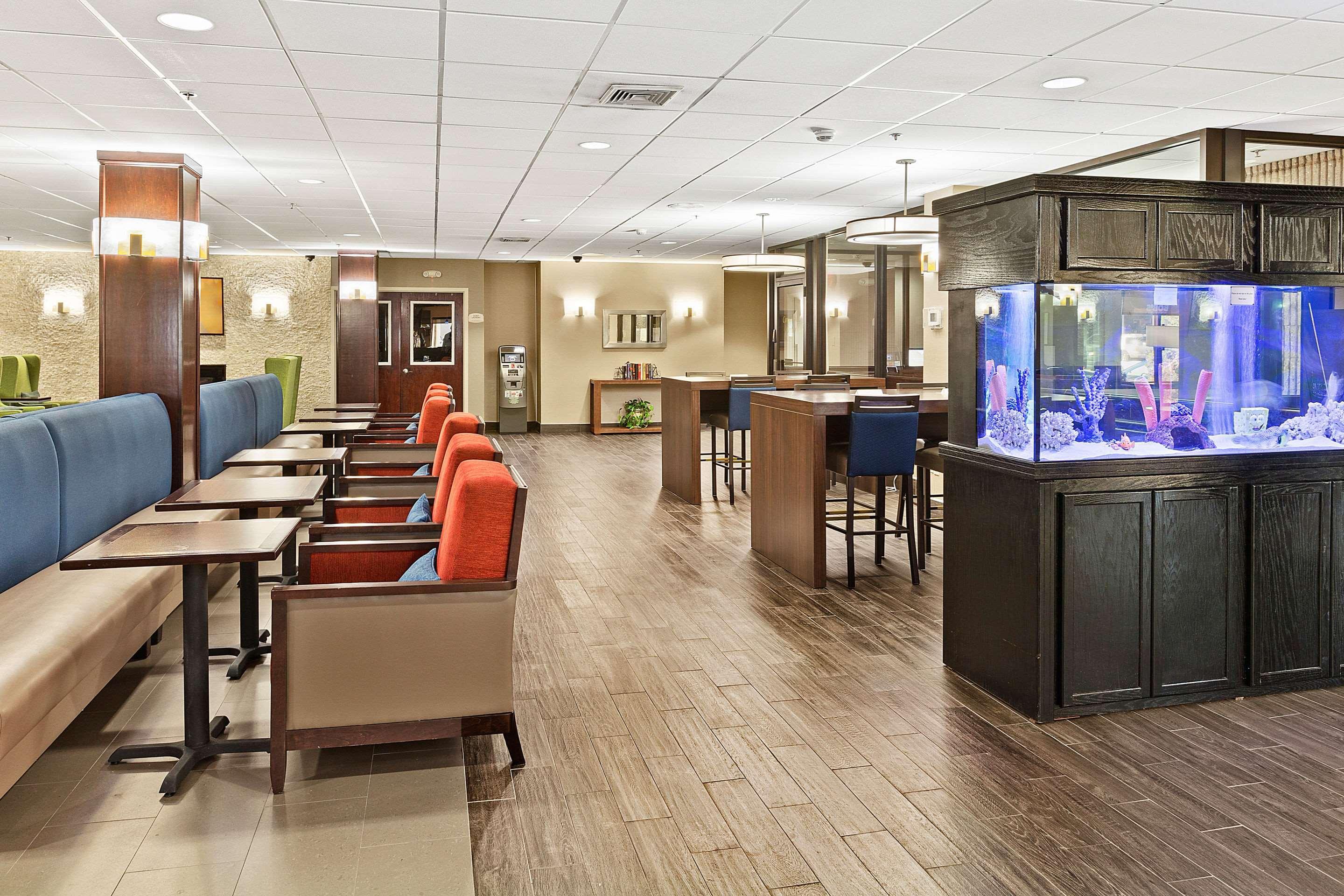 Comfort Inn Syosset-Long Island Extérieur photo