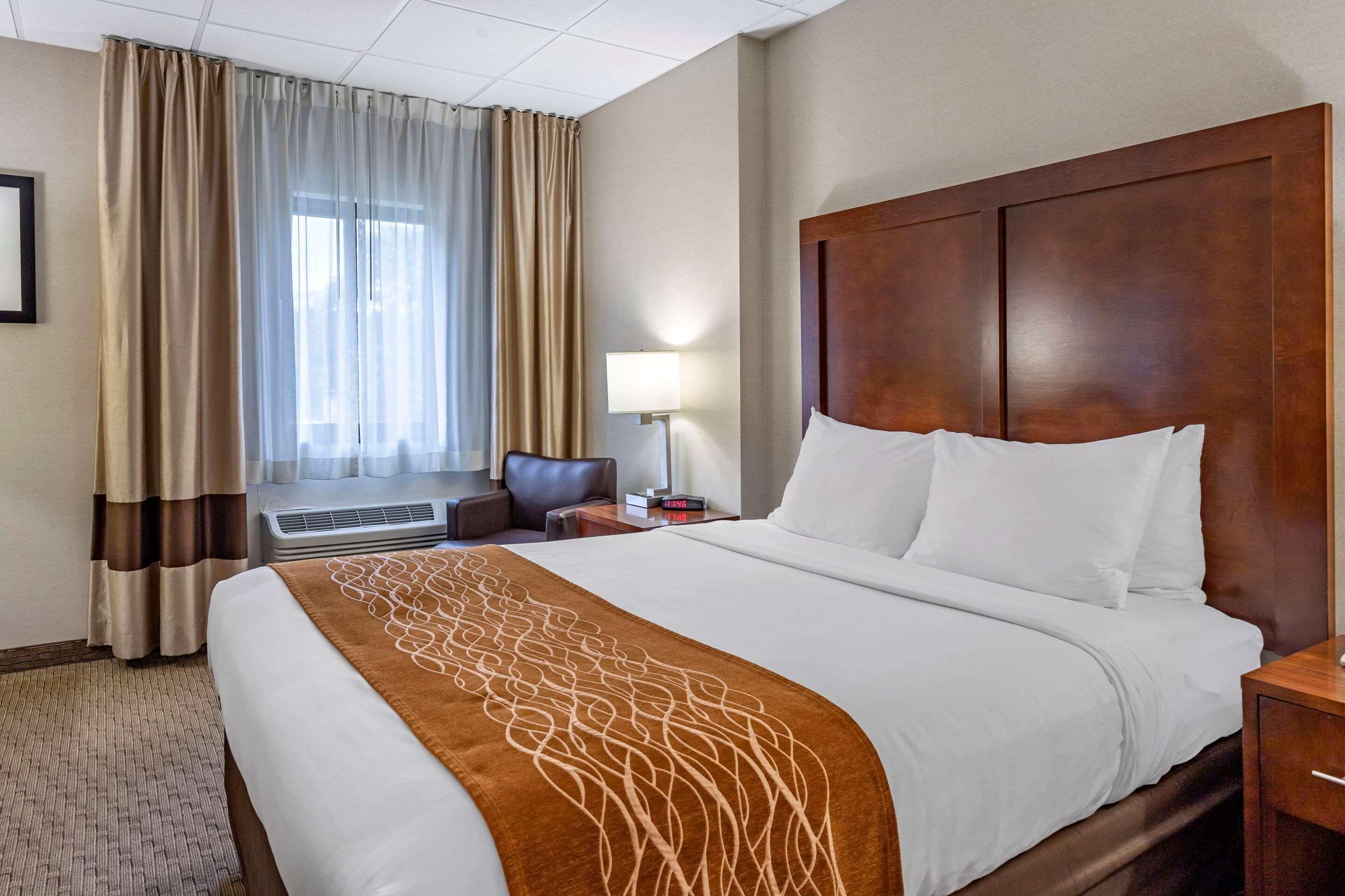 Comfort Inn Syosset-Long Island Extérieur photo