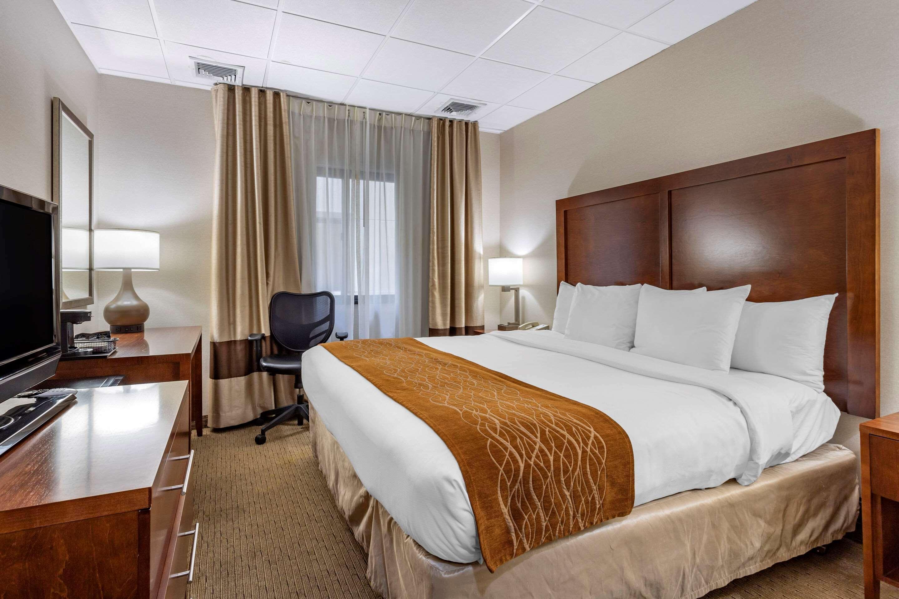 Comfort Inn Syosset-Long Island Extérieur photo